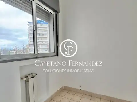 Departamento en Alquiler con 2 cocheras