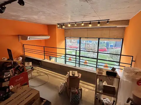 Local en  Villa Urquiza
