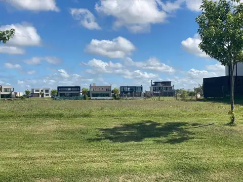 Venta - Lote de 964 m² - Barrio Costas - Puertos del Lago - Partido de Escobar