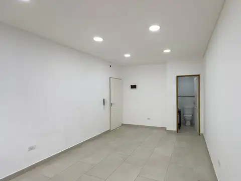 Oficina en Alquiler en Merlo, $ 480.000