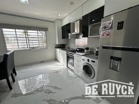 Departamento en Venta en Bernal Oeste, USD 85.000