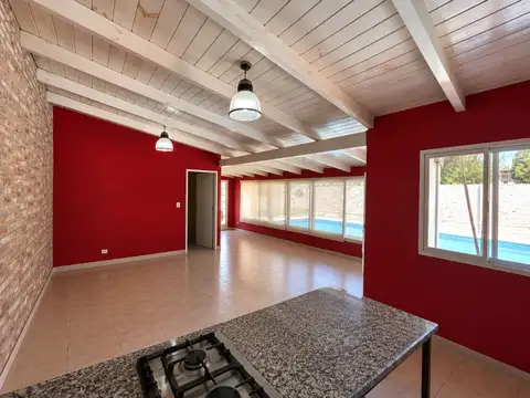 Casa en Venta en Funes, USD 79.000