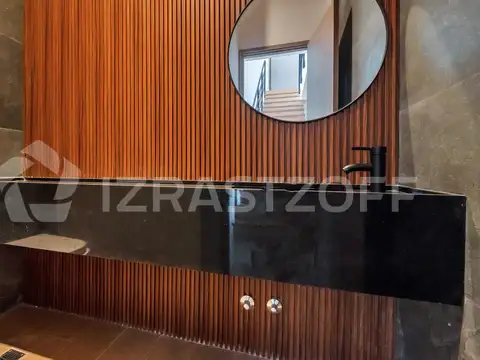 Casa en Venta al Suroeste