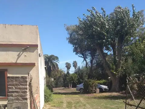 Casa doble lote c jardin zona Laguna San Vicente