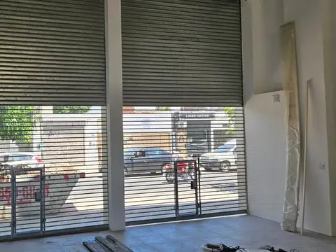 Local en Alquiler en El Palomar, $ 1.500.000