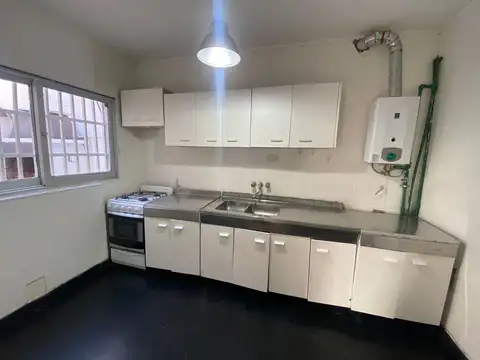 Departamento 5 ambientes con 2 baños