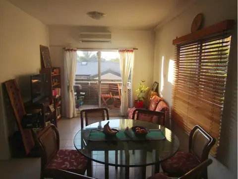 Departamento en Venta en Versalles, USD 120.000