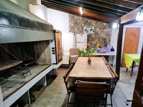 Venta o Permuta – Hermosa Casa Quinta en Malvinas Argentinas