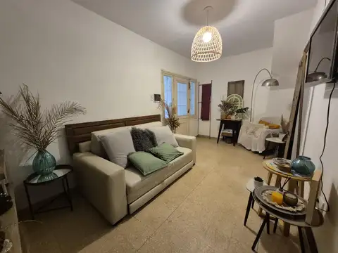 Departamento en  Catamarca y Rodriguez con cochera