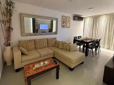 Venta Departamento 1 dormitorio con Cochera en zona centro Rosario