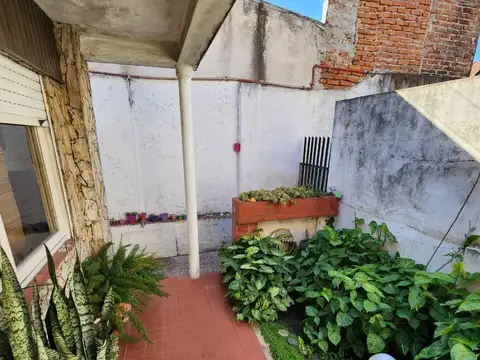 Depto Tipo Casa en Venta en Lomas del Mirador, USD 78.000
