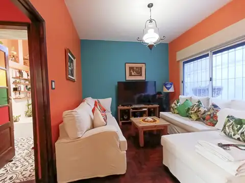 Depto Tipo Casa en Venta 50 años