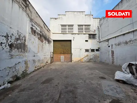 Venta Galpón Santo Domingo  Barracas