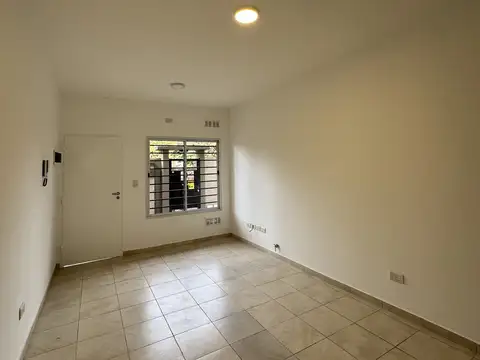 Departamento en Alquiler en San Miguel, $ 650.000