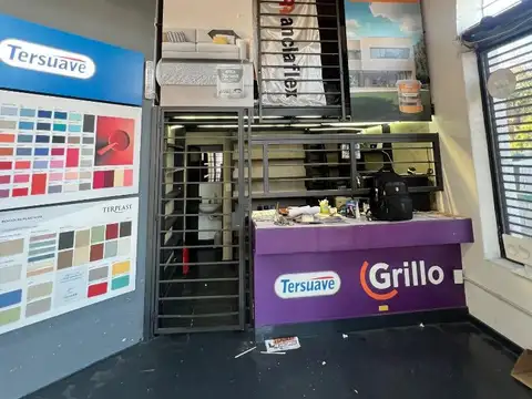 Local en Alquiler Via Pública