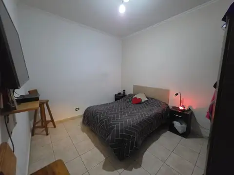 Depto Tipo Casa 5 ambientes con 1 baño