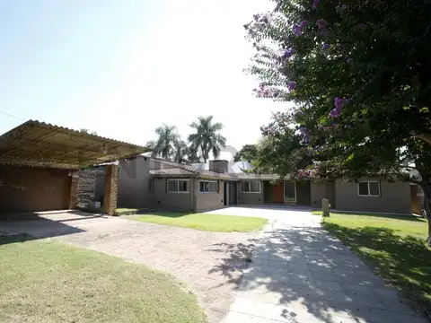 Casa 5 ambientes con 2 baños