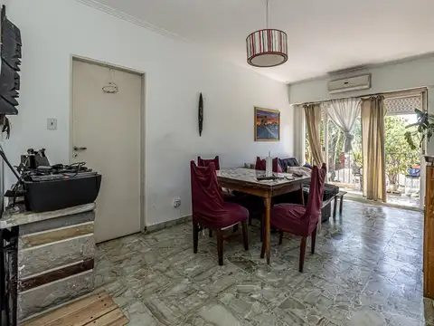 Venta - 4 Ambientes con balcón - Florida