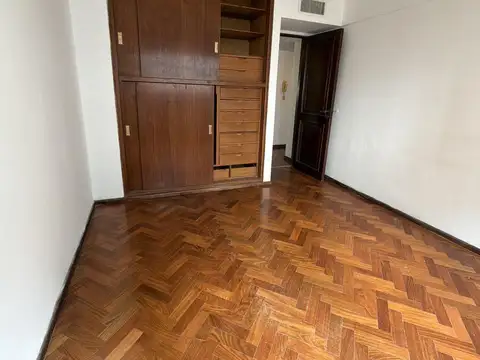 Departamento en Alquiler 50 años