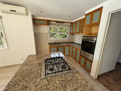 Casa en Alquiler al Norte