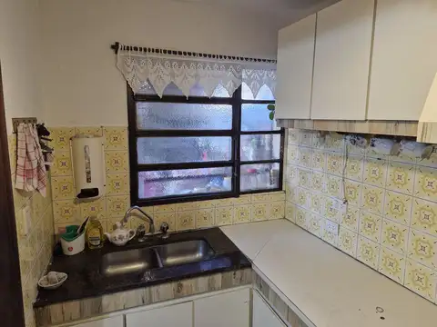 Depto Tipo Casa 4 ambientes con 1 baño