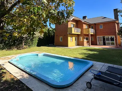 Casa en Venta en Village Del Parque, USD 279.000