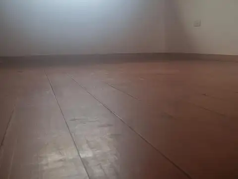 Depto Tipo Casa en Alquiler de 1 dormitorio