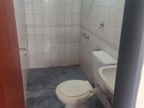 Depto Tipo Casa en Alquiler en La Plata, $ 280.000