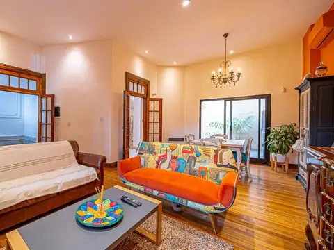Casa en Venta en Villa Luro, USD 240.000