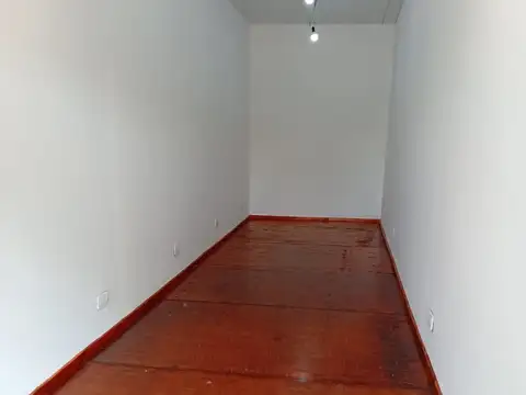 Local en Alquiler en Capitan Bermudez, $ 400.000