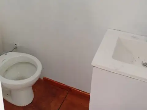 Alquiler | Local comercial | Excelente ubicación | Capitán Bermúdez | Bo. Centro