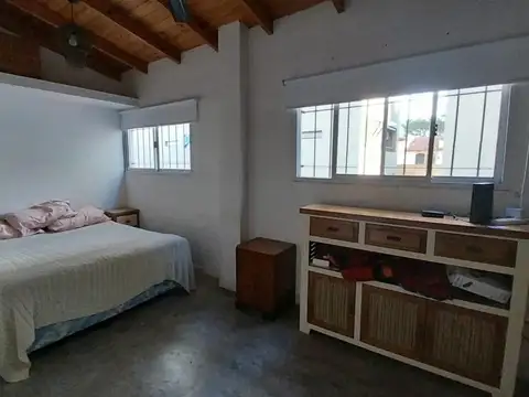 Depto Tipo Casa en Venta 60 años