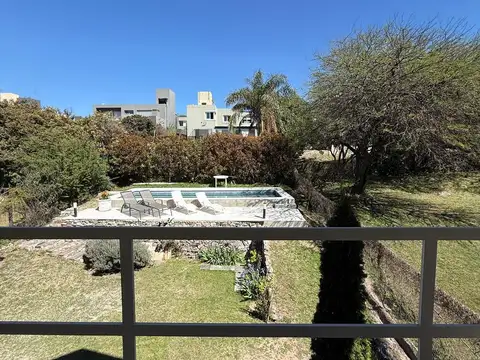 ¡Venta! Casa en La Estanzuela ¡Con Escritura!