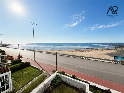 Alquiler apartamento 3 dormitorios. Primera Linea, Playa Brava