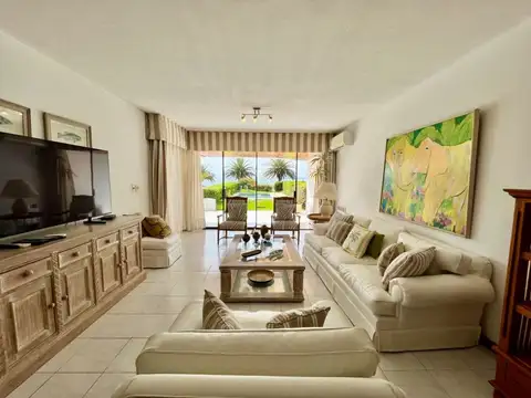 Rambla General Artigas 100