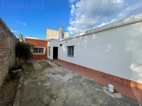 Venta casa 5 ambientes, con jardin y parrilla, Apta credito - Escobar