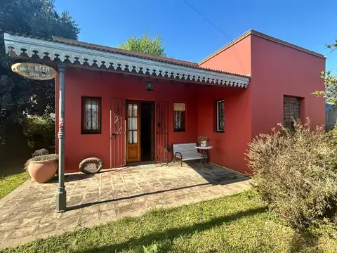 Venta Casa 2 dormitorios Con jardín Piscina Parrilla Carlos Keen Lujan General Rodriguez