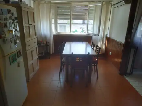 Depto Tipo Casa en Venta 40 años