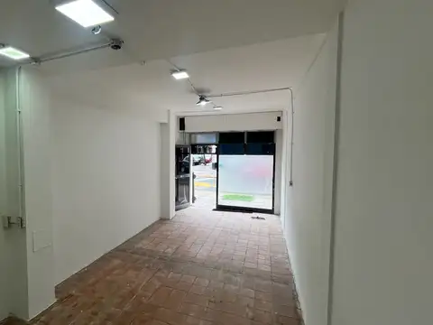 Local comercial y uso profesional en San Cristobal Alquiler