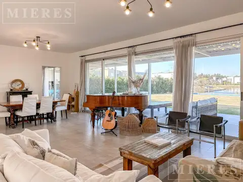 Casa en Venta al Sureste