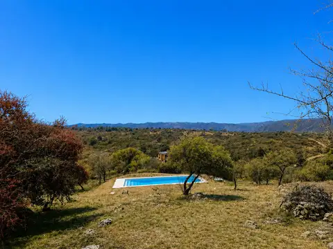 VENTA CASA 2 DORMIT+ GALPON EN VILLA GRAL BELGRANO