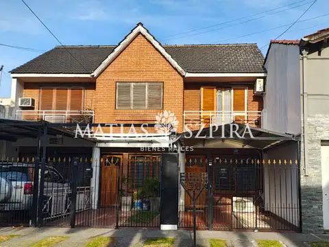 Duplex en venta en Haedo Sur