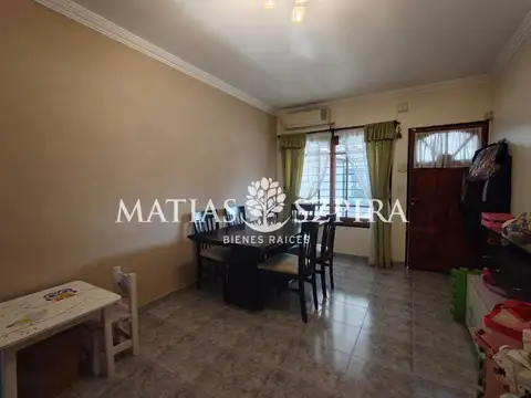 Depto Tipo Casa en Venta 18 años