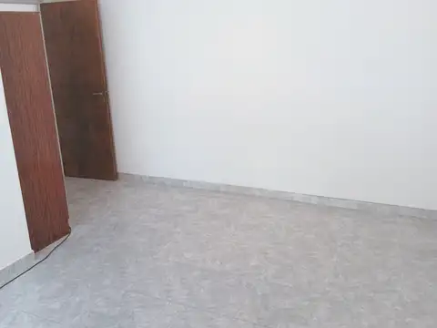 Departamento en alquiler en Centro (Campana)