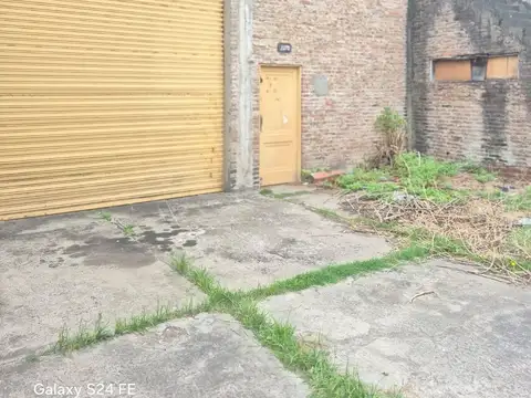 GALPÓN DE 300 M2 EN VENTA MONTE CHINGOLO LANUS
