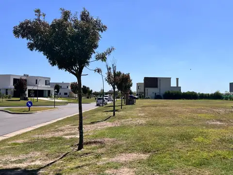 Terreno en Venta, FOS 30