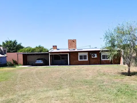Casa en  Funes Town