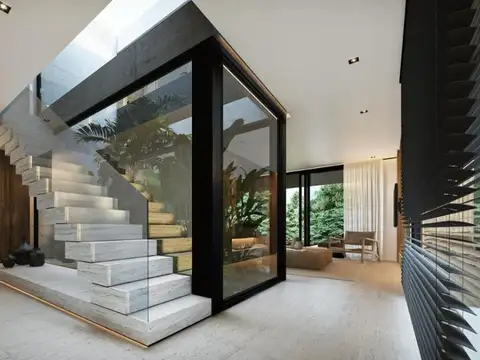 Casa 6 ambientes con 5 baños