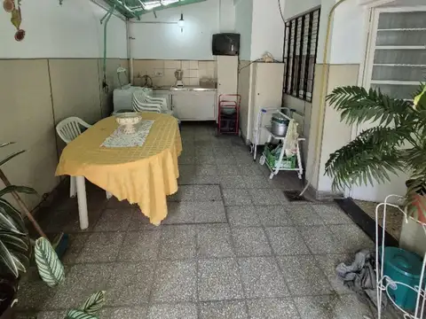 Casa en una planta 3 ambientes en Alquiler - Ramos Mejia