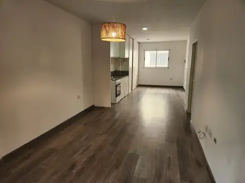 Mario Bravo 1200, Piso 3